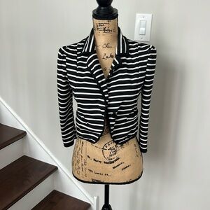Cropped blazer black & white stripes. Size small